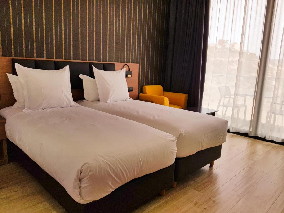 Hotel Surf One